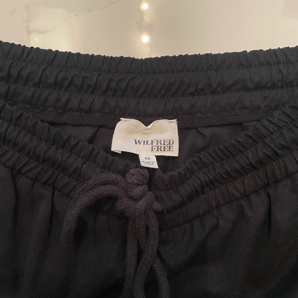 ARITZIA Wilfred Free Trouser Pants Size Medium - Picture 2 of 3